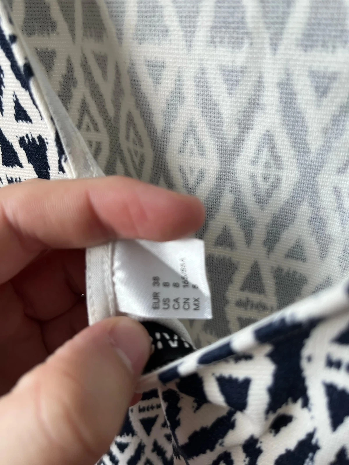 Dames patroonjurk Divided H&M maat 38 kleur marineblauw wit nieuwe staat – photo 3